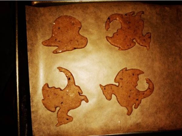 Dragon Cookie Cutters - Image 2